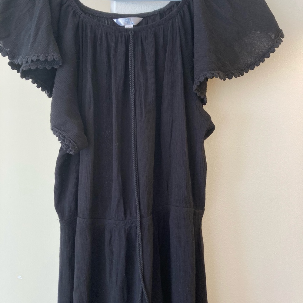 Black midi dress